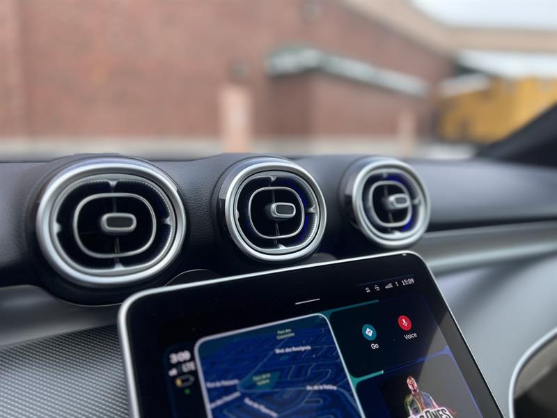 mercedes-benz C-Class 2022 - 39