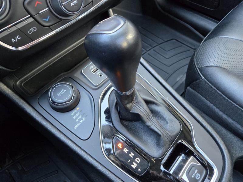 jeep Cherokee 2022 - 21