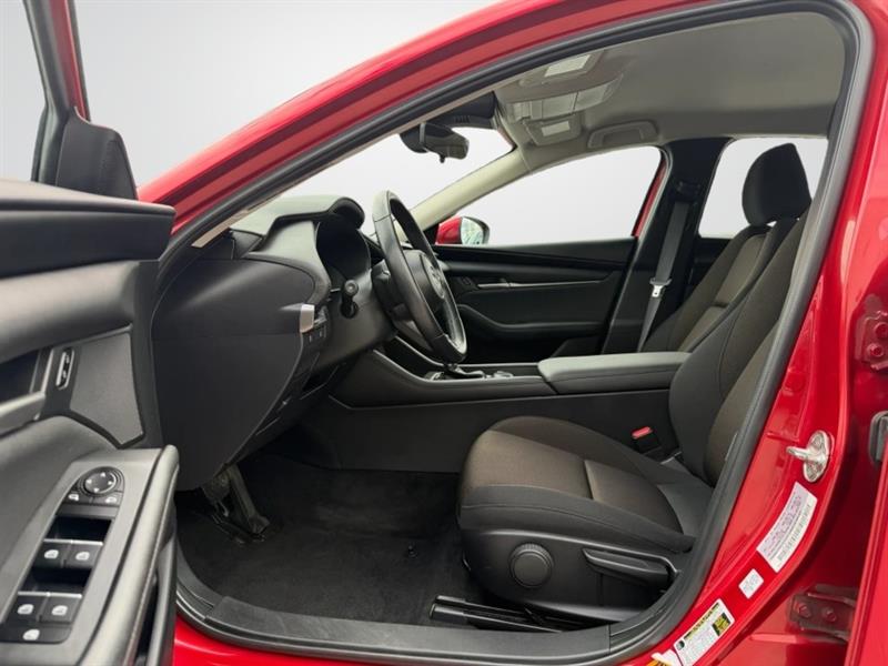 mazda Mazda3 2021 - 10