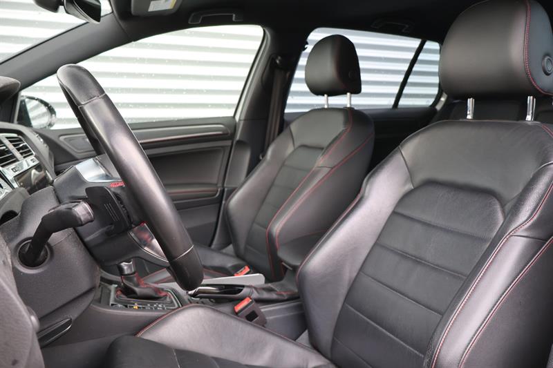 volkswagen Golf GTI 2021 - 3