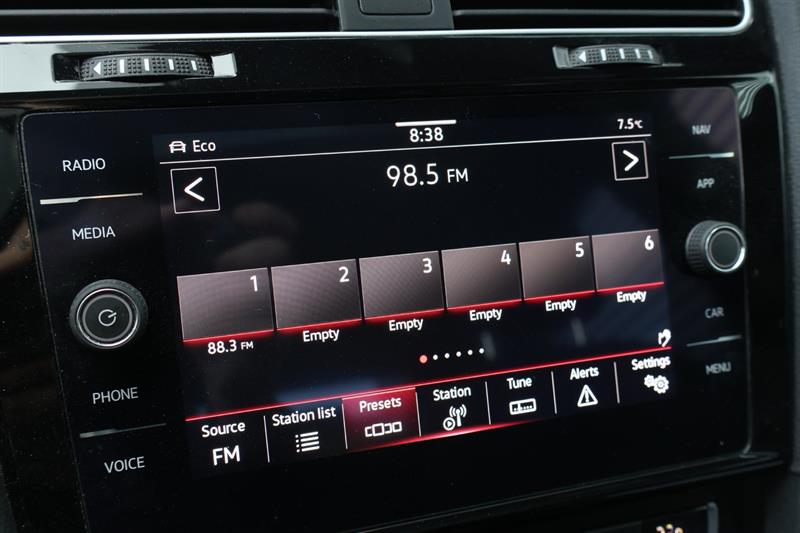 volkswagen Golf GTI 2021 - 18