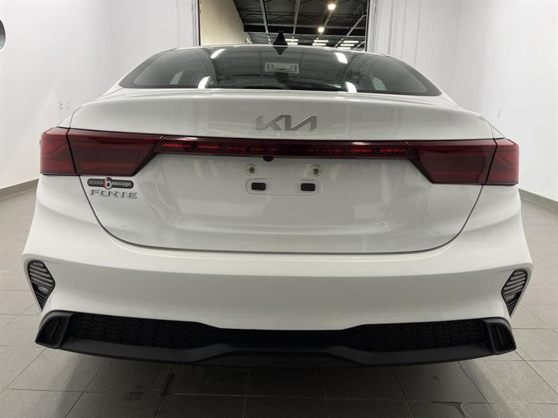 kia Forte 2022 - 4