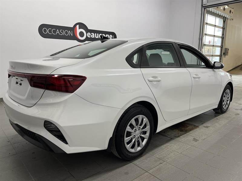kia Forte 2022 - 5
