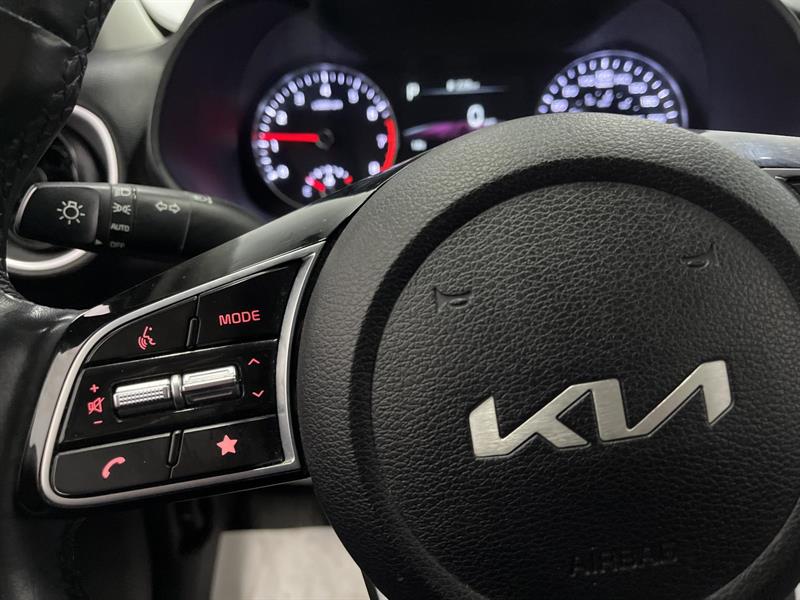 kia Forte 2022 - 13