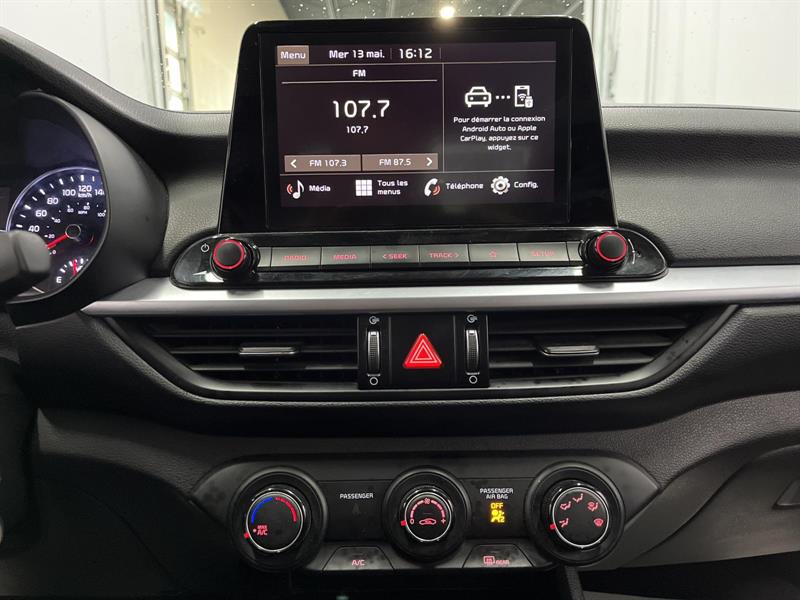 kia Forte 2022 - 17