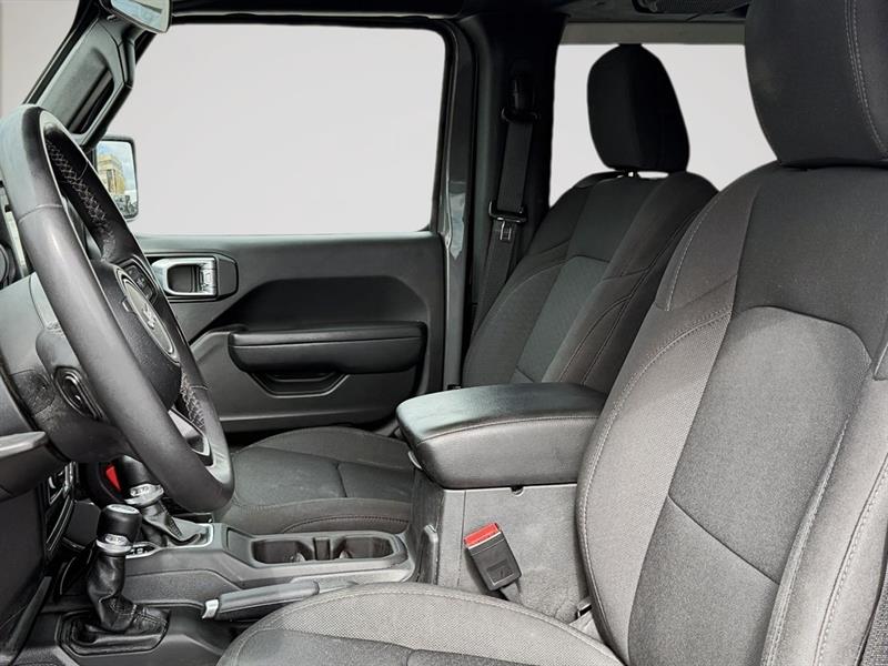jeep Wrangler 2023 - 10