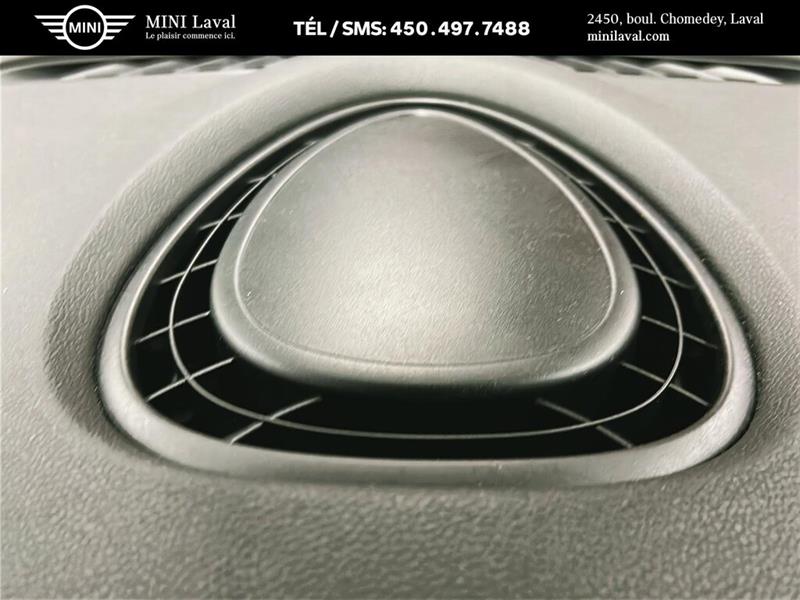 mini 3 Portes 2023 - 19