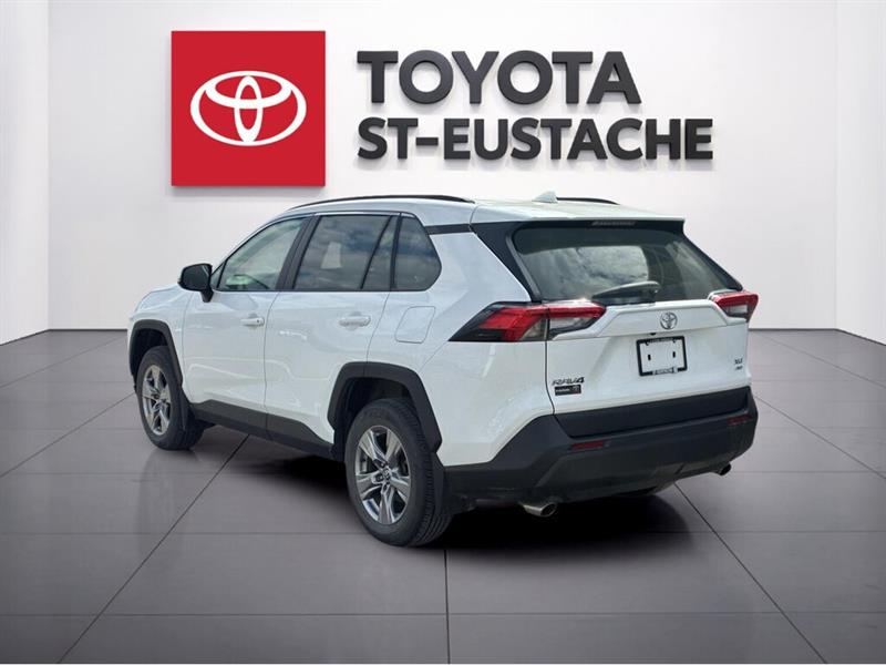 toyota RAV4 2022 - 4