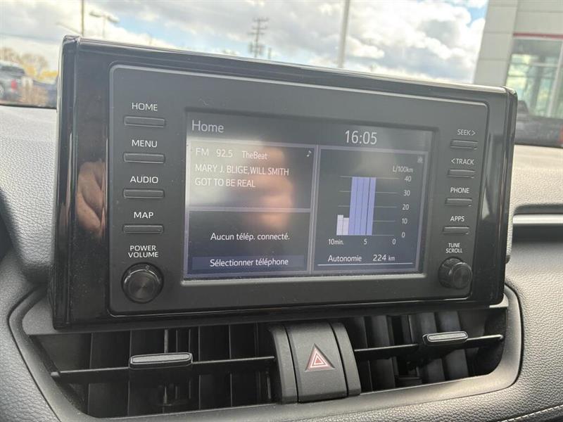 toyota RAV4 2022 - 16