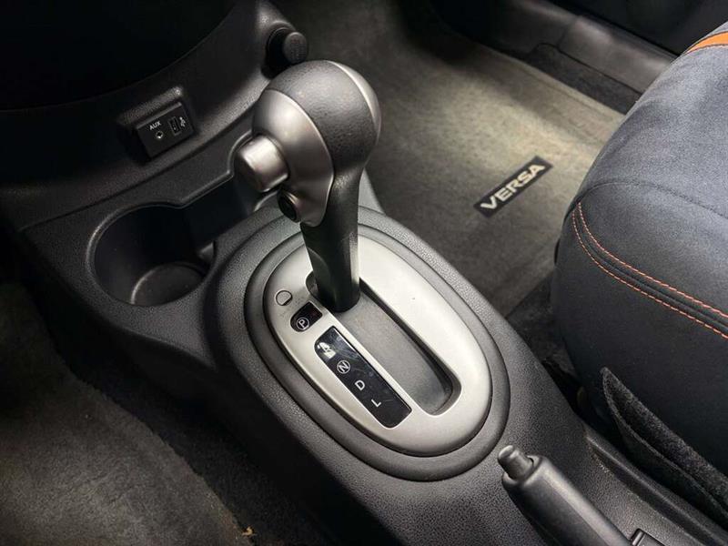 nissan Versa 2018 - 29