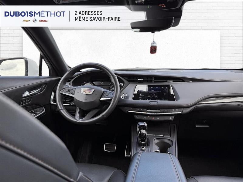 cadillac XT4 2022 - 16