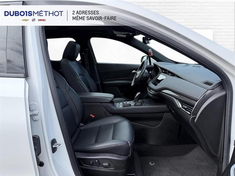 cadillac XT4 2022 - 17
