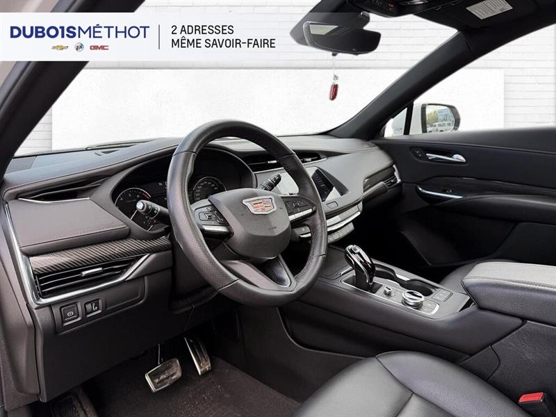 cadillac XT4 2022 - 21