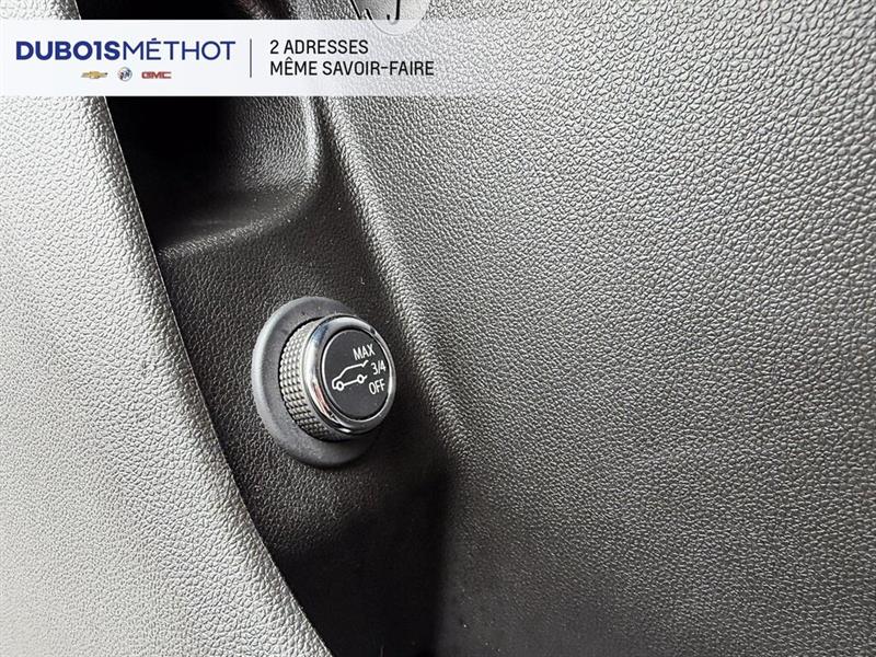 cadillac XT4 2022 - 25