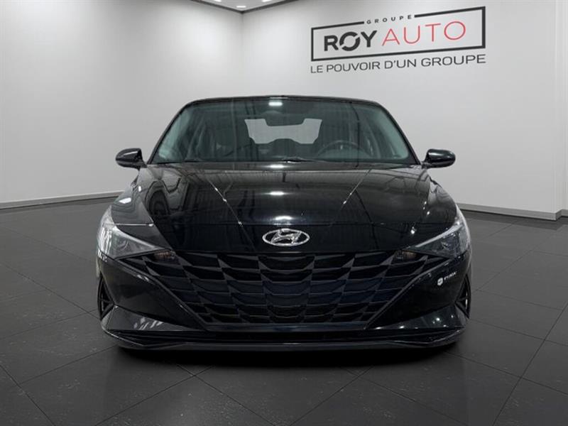 hyundai Elantra 2022 - 2