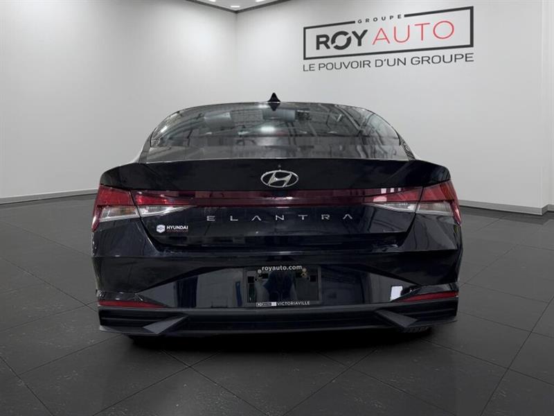 hyundai Elantra 2022 - 4