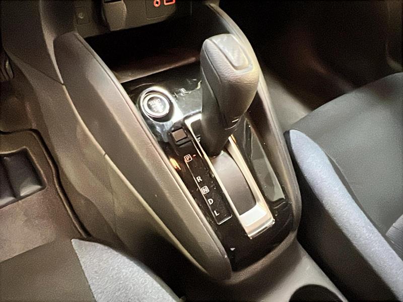 nissan Versa 2025 - 13