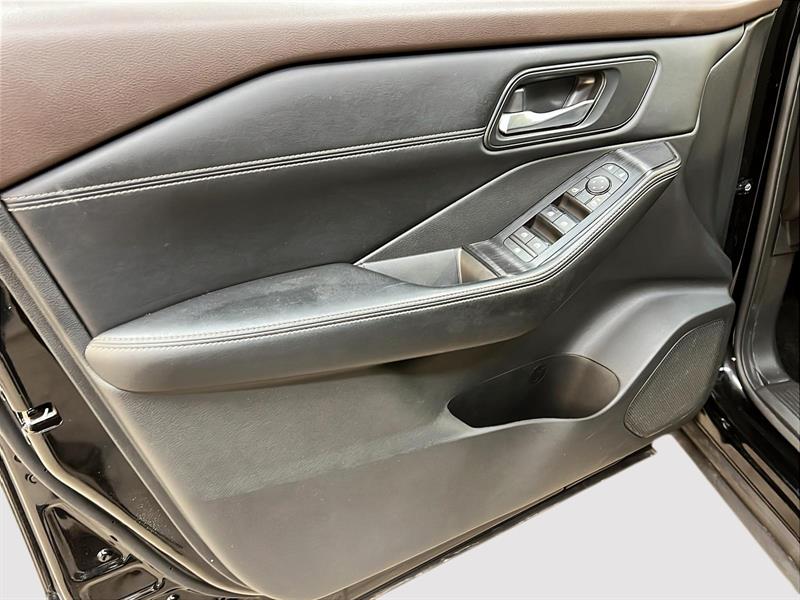 nissan Rogue 2023 - 24