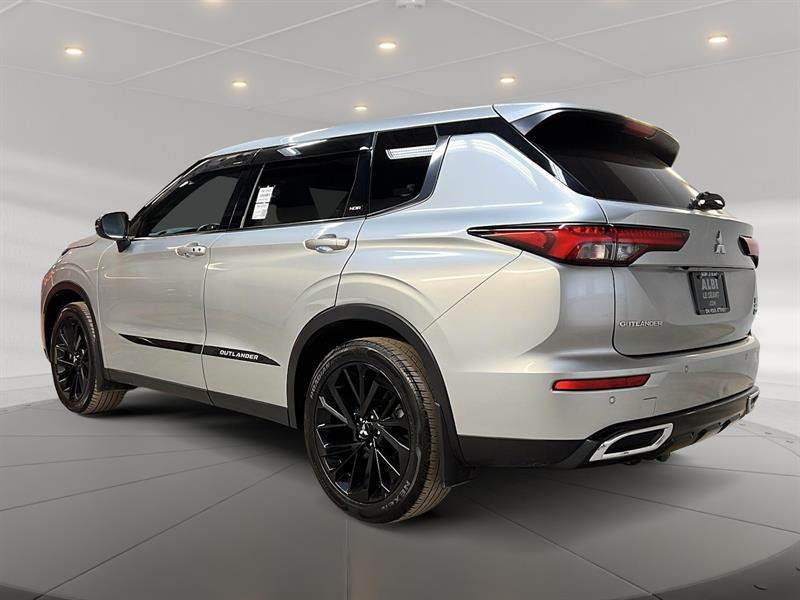 mitsubishi Outlander 2023 - 6
