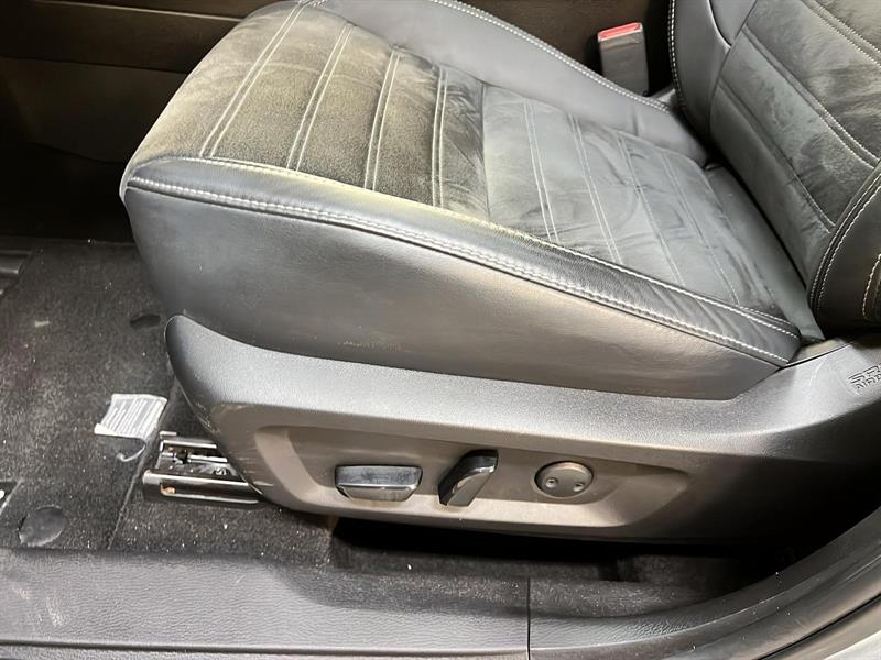 mitsubishi Outlander 2023 - 26