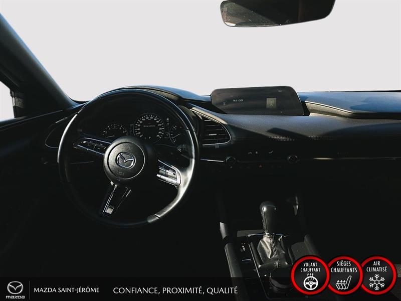 mazda Mazda3 Sport 2022 - 18
