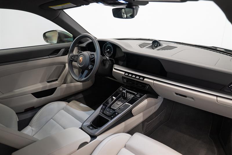 porsche 911 2020 - 12