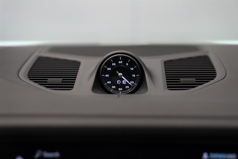 porsche Cayenne 2024 - 18