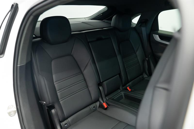 porsche Cayenne 2024 - 24