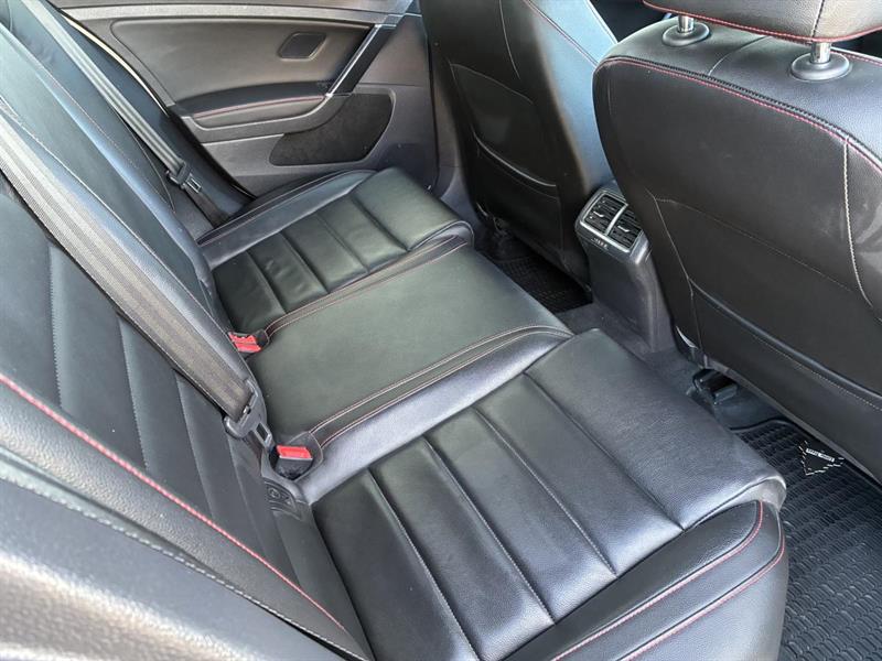 volkswagen Golf GTI 2018 - 17