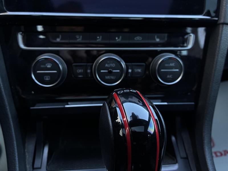 volkswagen Golf GTI 2018 - 31