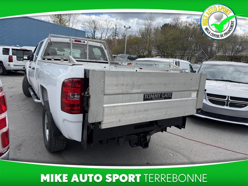 chevrolet Silverado 3500HD 2011 - 4