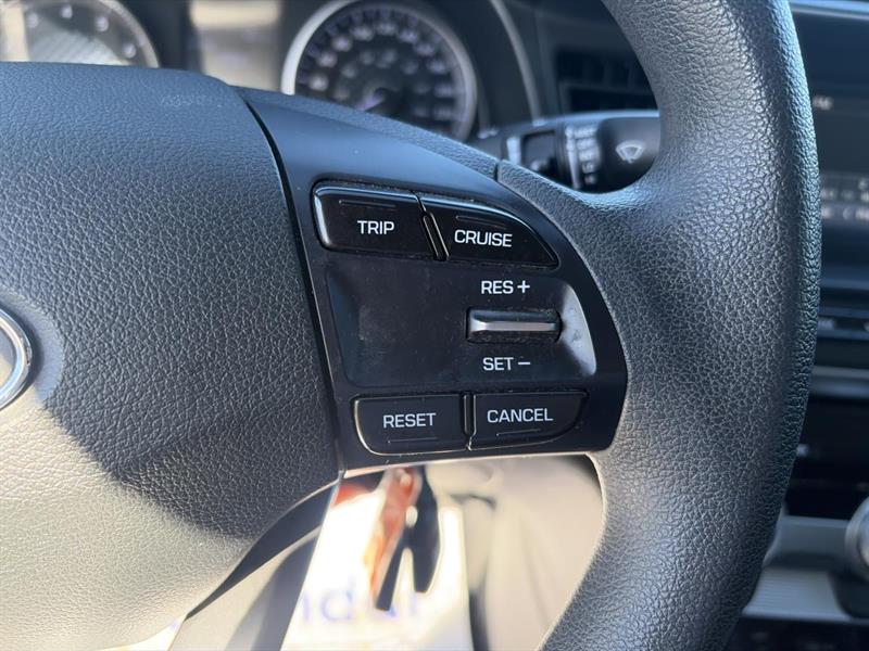 hyundai Elantra 2020 - 11