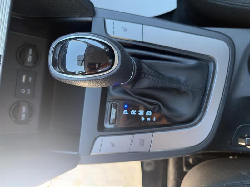 hyundai Elantra 2020 - 17