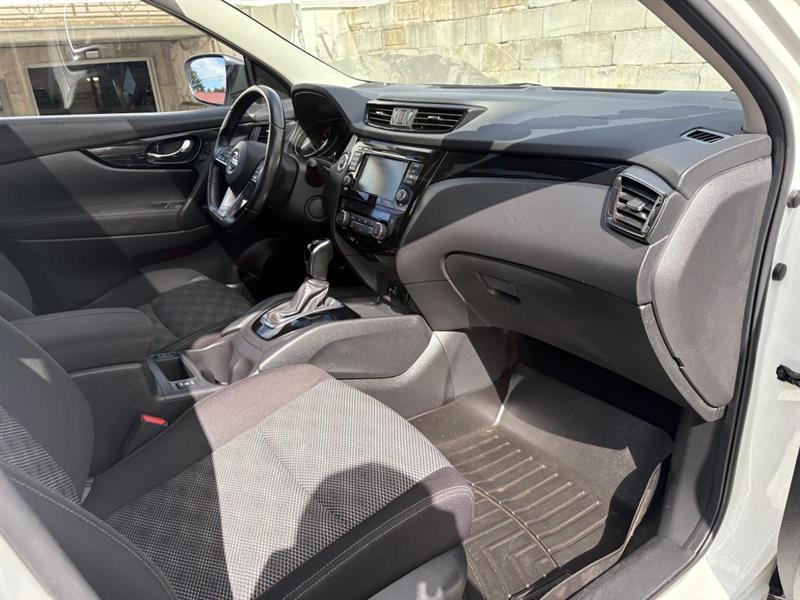 nissan Qashqai 2019 - 10