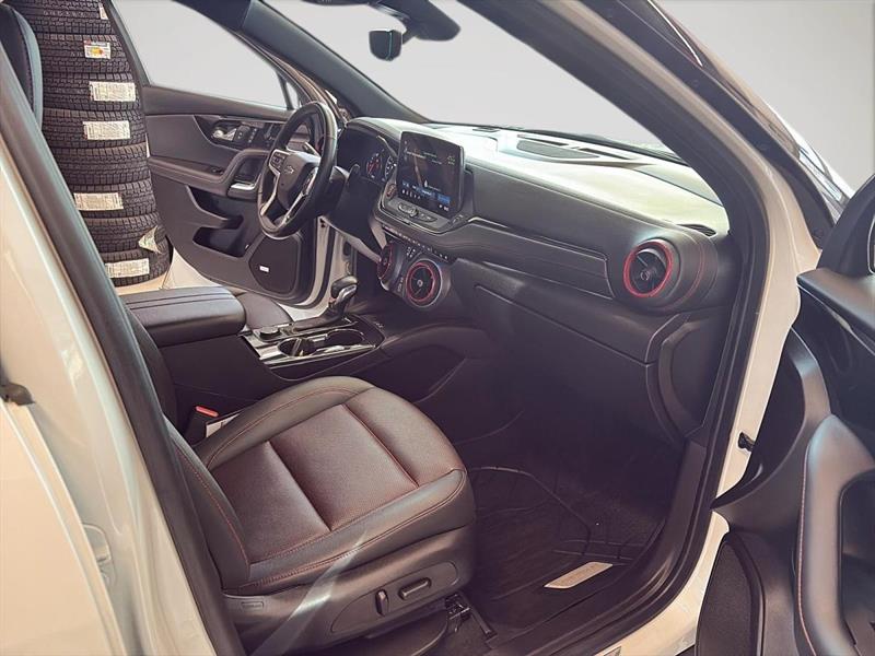 chevrolet Blazer 2023 - 26