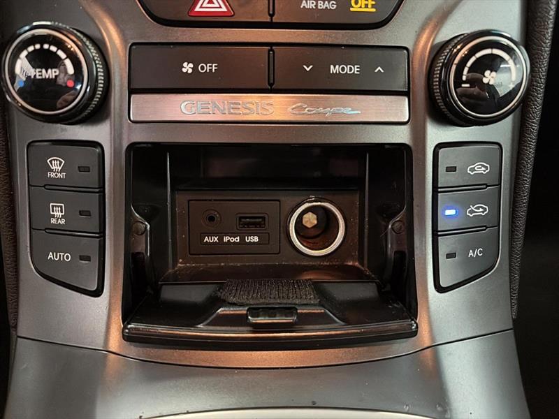hyundai Genesis 2013 - 18