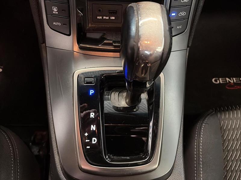 hyundai Genesis 2013 - 19