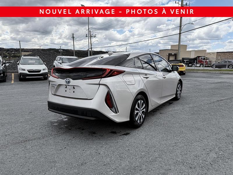 toyota Prius Prime 2020 - 12