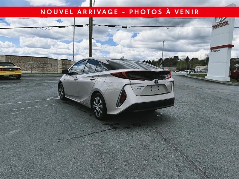 toyota Prius Prime 2020 - 14