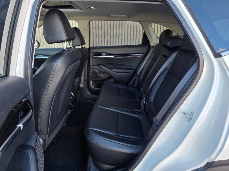 kia Seltos 2024 - 18