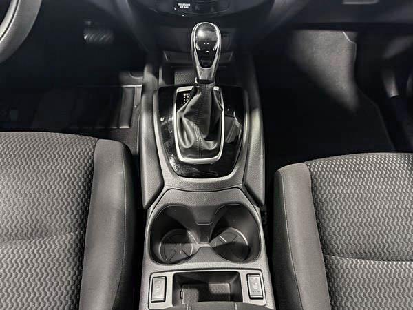 nissan Qashqai 2019 - 24