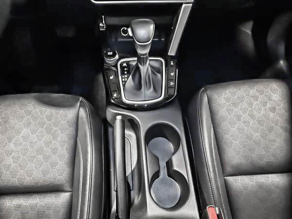 kia Seltos 2021 - 24