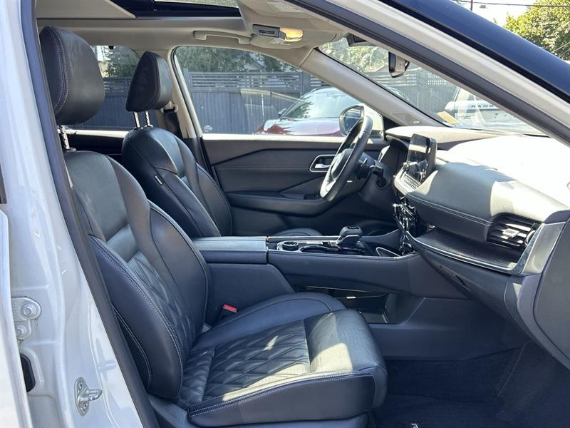 nissan Rogue 2021 - 32
