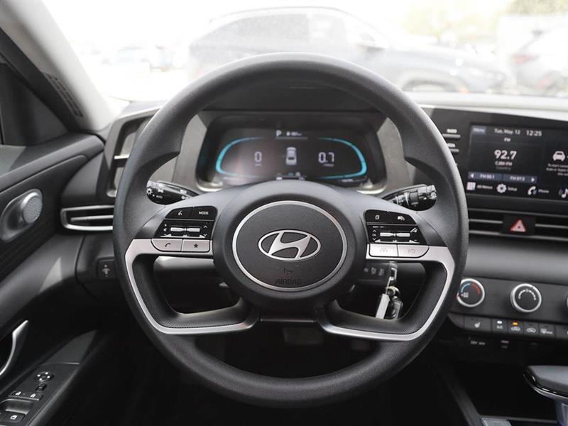 hyundai Elantra 2025 - 14