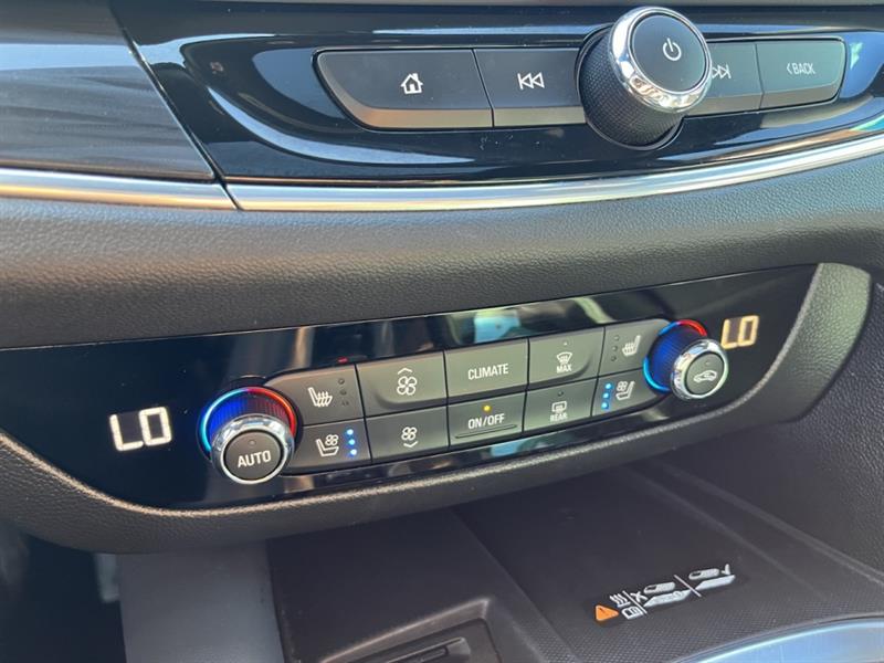 buick Enclave 2022 - 21