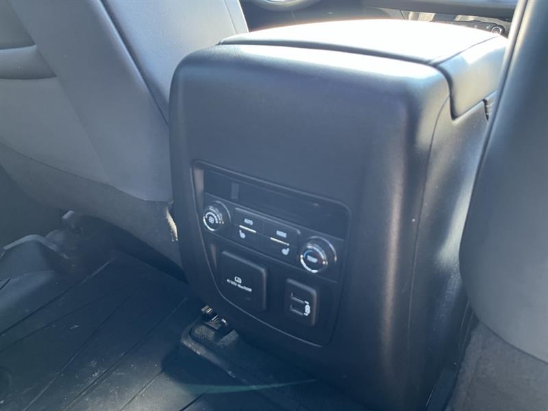 buick Enclave 2022 - 31