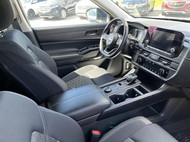 nissan Pathfinder 2023 - 28