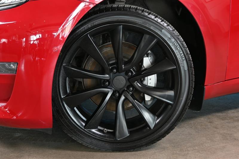 tesla Model 3 2018 - 3