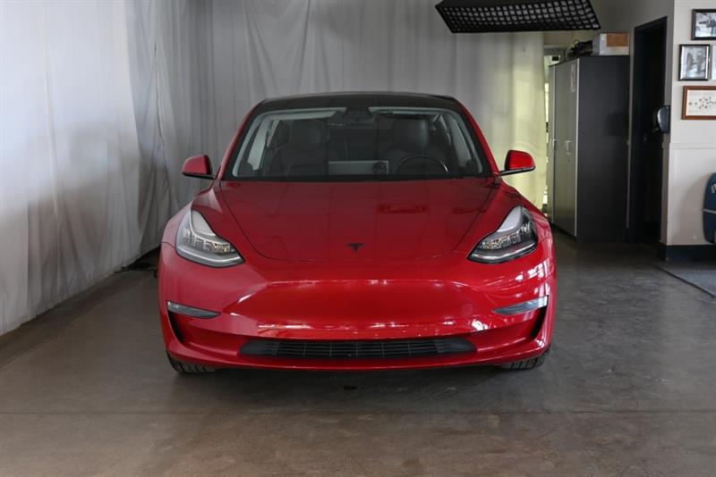 tesla Model 3 2018 - 33