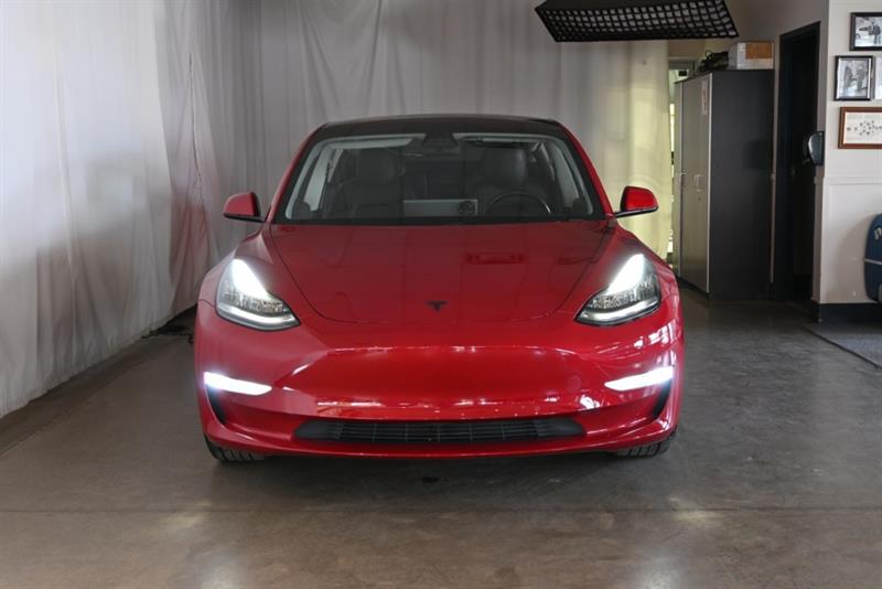 tesla Model 3 2018 - 34